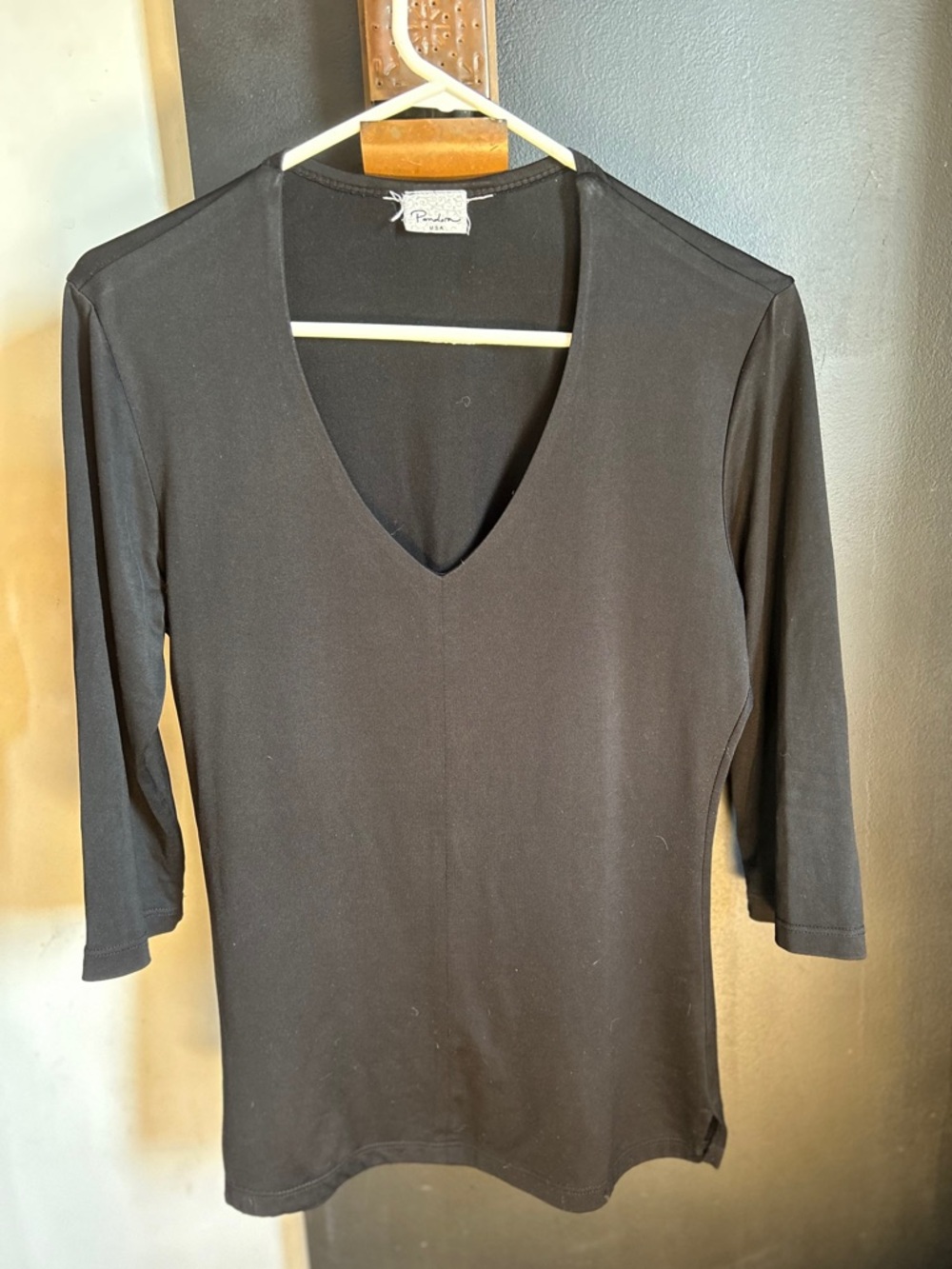 Vintage 90s Y2K Black V-Neck 3/4 Sleeve Top